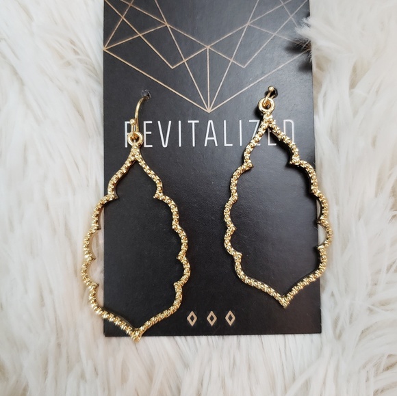 Open Moroccan Style Earrings - Picture 7 of 7